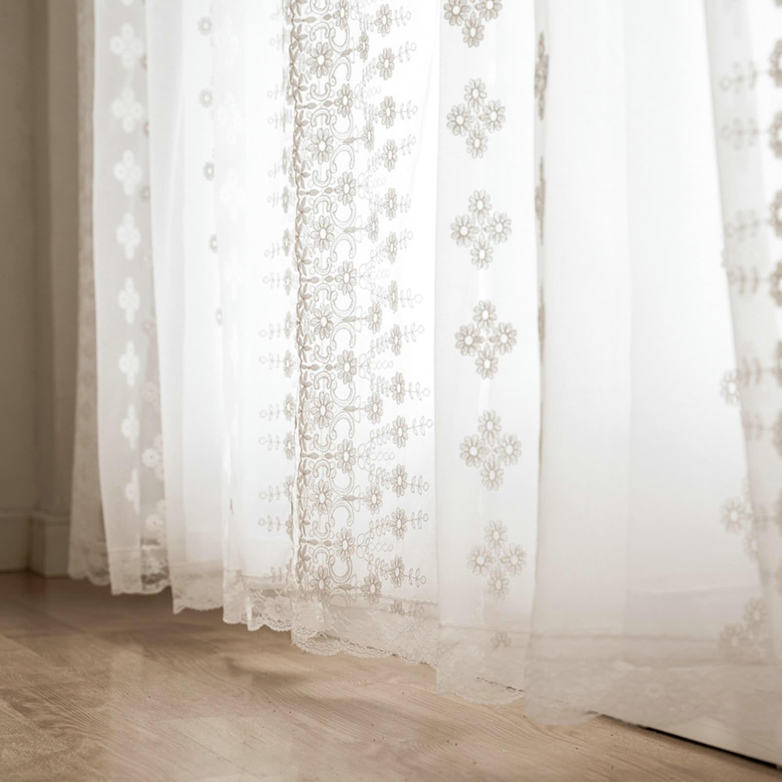 Voilage en coton et lin avec bordure en dentelle blanche transparente 140 x 132 cm Idéal pour le salon Style campagnard Comprend 2 crochets Décoration d'intérieur élégante