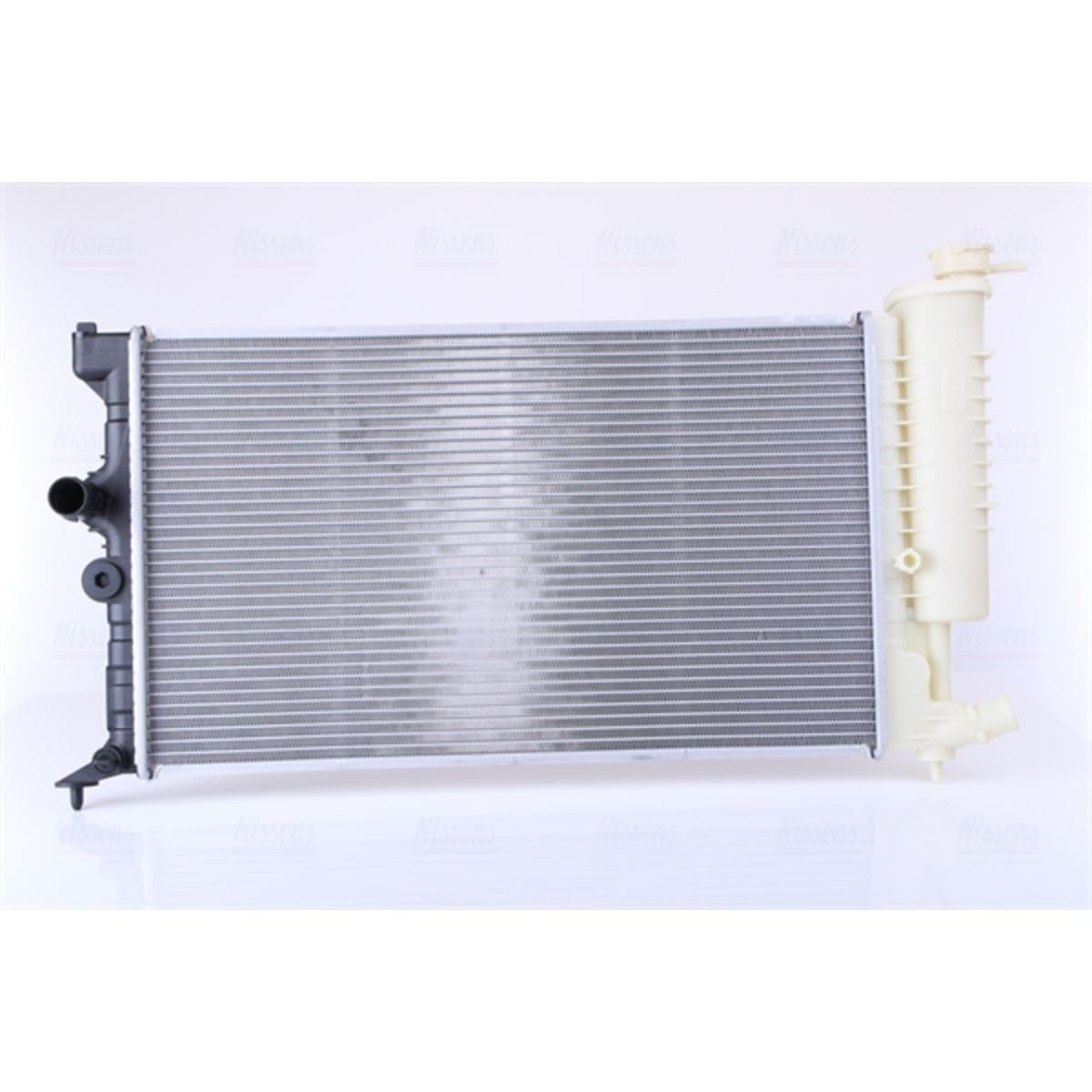 NISSENS Radiateur, refroidissement du moteur 61399A