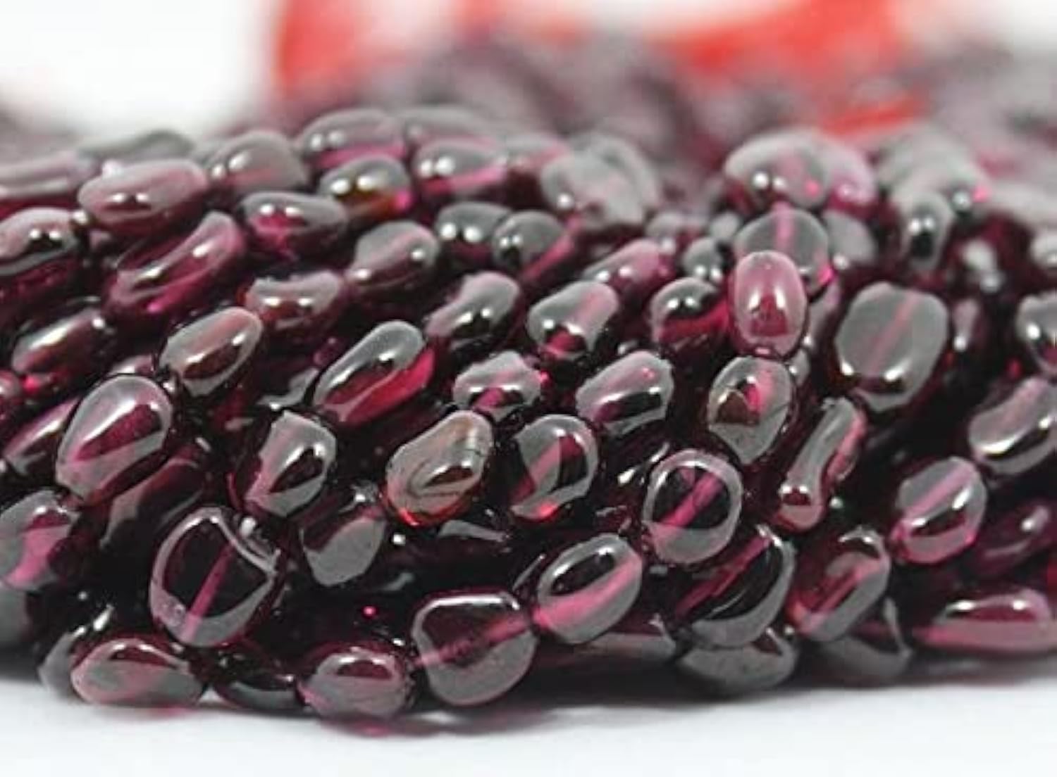 Garnet Beads authentiques pour remplacer les imitations en plastique de vos colliers