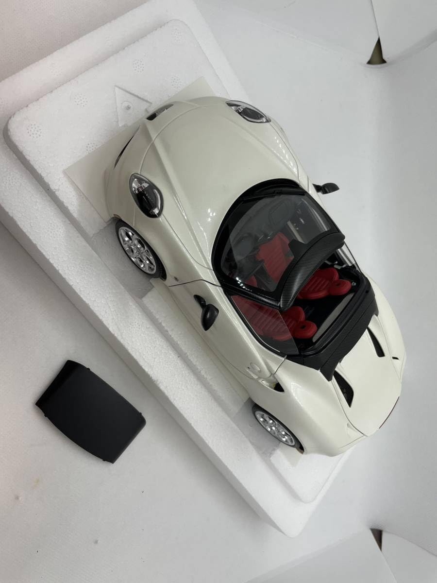 Amazon.co.jp: オートアート 1/18 アルファ ロメオ AUTOart ALFA ROMEO 