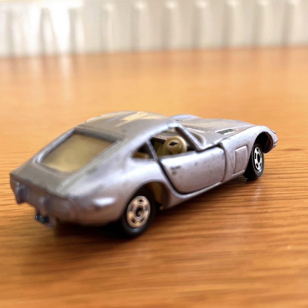 【フナセさん専用】 トミカ 2000GT ミニカー 1974年製 白 フナセさん専用】 トミカ 2000GT ミニカー 1974年製 白 タカラ
