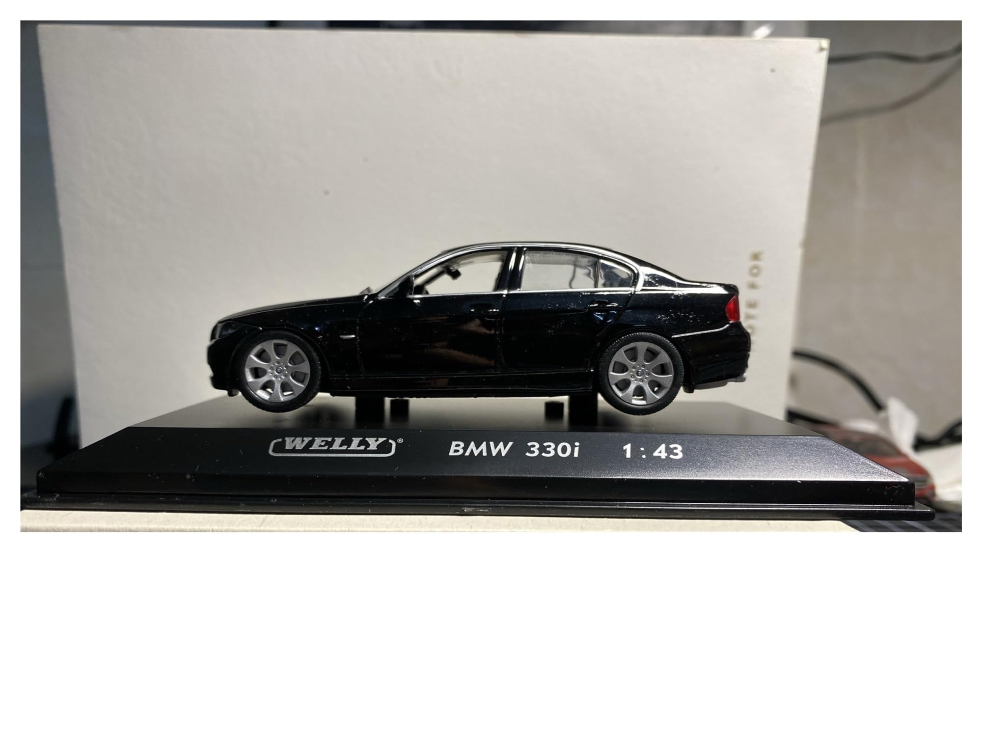 Auto In Miniatura 1 43 Per BMW Serie 3 E90 330 Simulation Edition Mini Modello Auto In Lega Giocattolo Pressofusa In Metallo