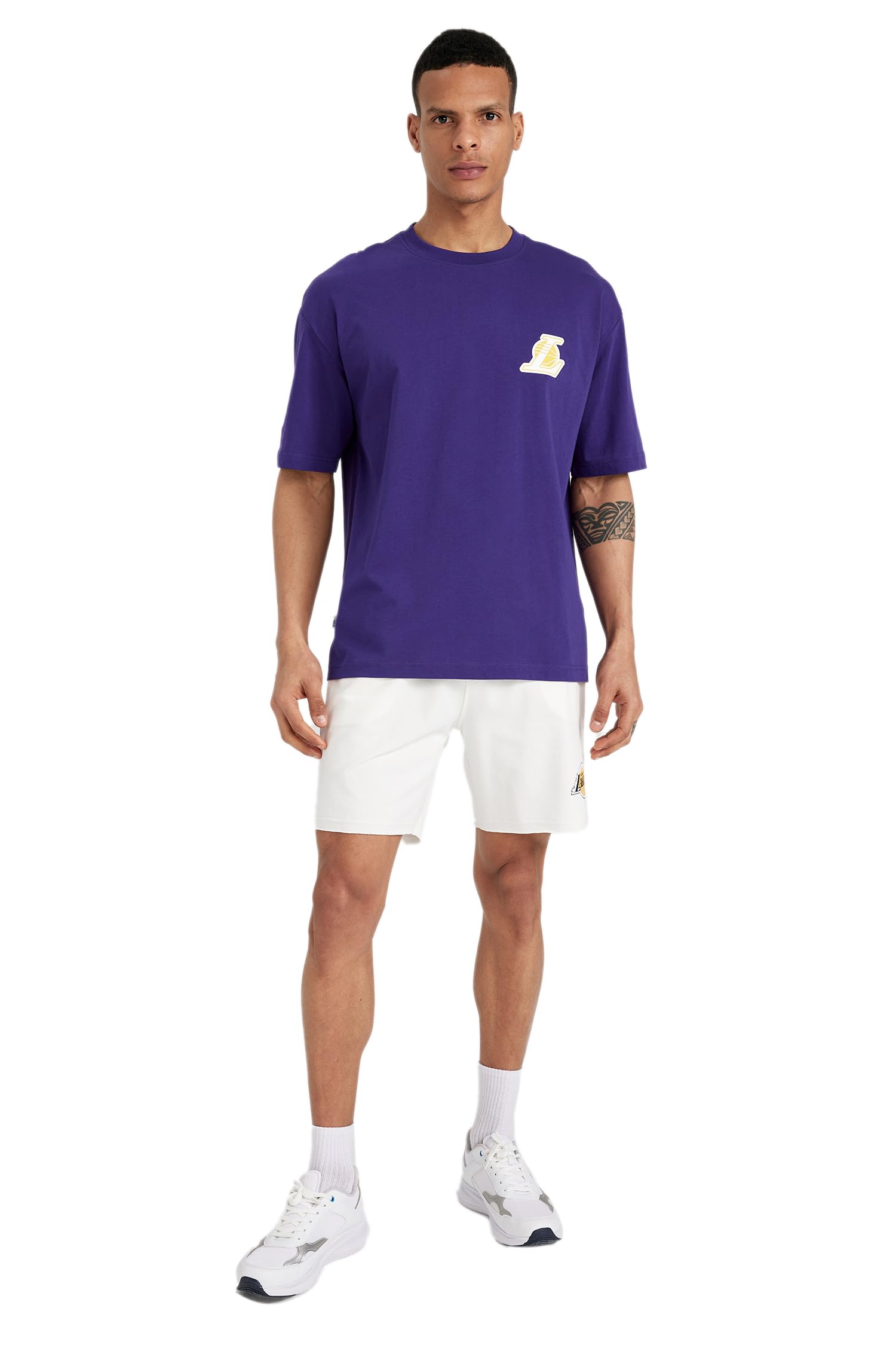 Erkek DeFactoFit NBA Los Angeles Lakers Oversize Fit Kısa Paça Pamuklu Şort