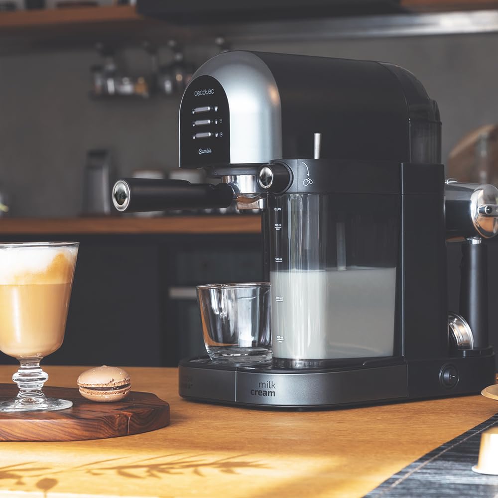 Cecotec Semiautomatischer Kaffee Instant Power-ccino 20 Chic Nera Serie. für gemahlenen Kaffee und Kapselkaffee 20 Riegel, Milchtank 0,7 ml, Wassertank 1,7 l. | 20-bar-Pumpe, für Pulver und Kapseln, InstantCappuccino, 700-ml-Milchtank, Custom Coffee, Ther