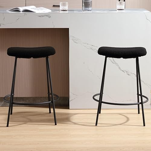 Juego de 4 taburetes de bar de altura de mostrador de 25.5 pulgadas para encimera de cocina, sin espalda, modernos taburetes de metal cuadrados