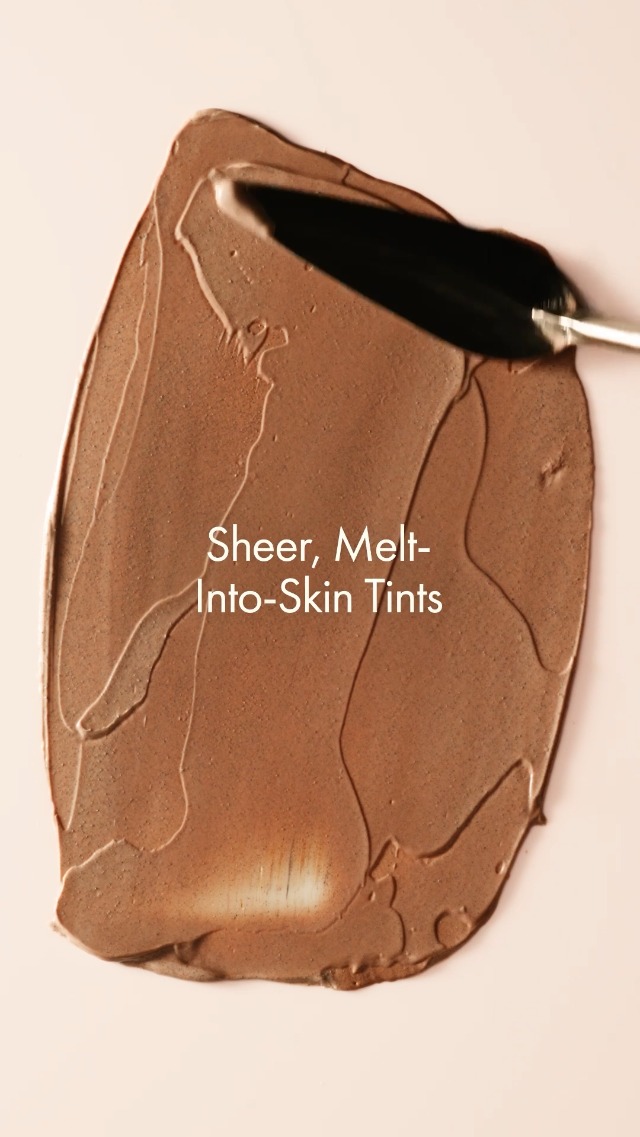Image of Origins GinZing Energy-Boosting Tinted Moisturizer with SPF 40 | Hydrates & Perfects | Skin Tint with Caffeine and Ginseng, 1.7 Fl Oz