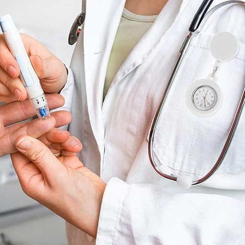 Miniatura 6 de POPETPOP Reloj retráctil para enfermera, unisex, reloj de enfermería con clip para enfermeras, médicos, cubierta de silicona, reloj de bolsillo,