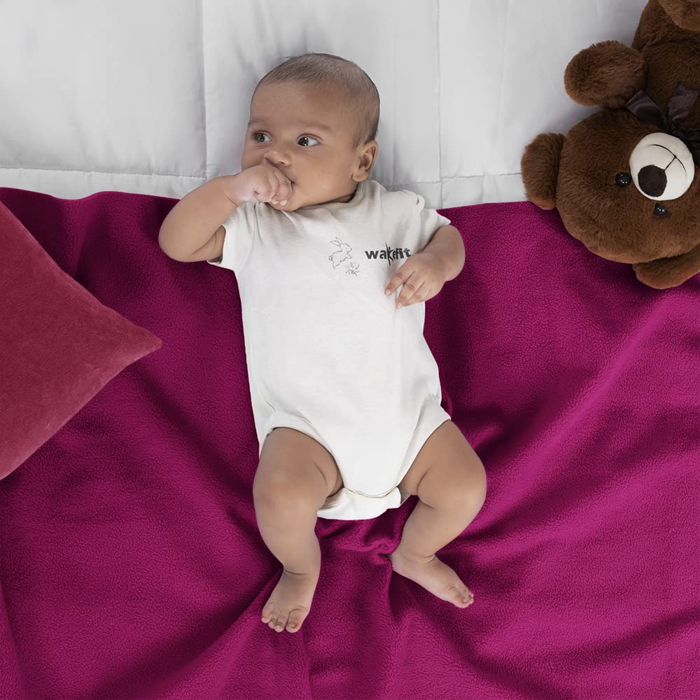 Wakefit Dry Sheet for New Born Baby | Waterproof Sheet for Toddler | Anti-Piling Fleece Extra Absorbent Quick Dry Sheet | Infant Bed Protector | Large (140x100 cms) | Magenta - Set of 1 - Image 2 thumbnail