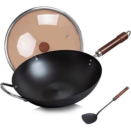 Carbon Steel 13.4 Inch Wang Yuan Ji Wok with Traditional Iron Spatula