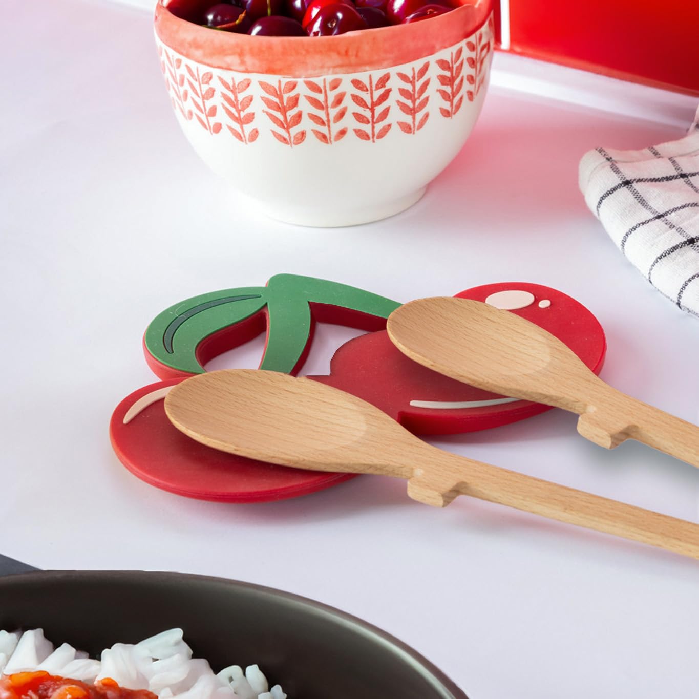Fisura - Original Spoon Holder Cherry Shaped. Double Silicone Spoon Rest Kitchen, Double Utensil Rest, Red Design, 20 x 16.3 cm - Image 2