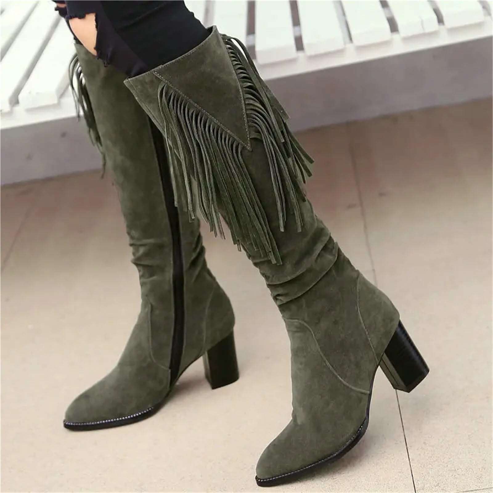 Stivali Texani Donna Scarpe in finta pelle scamosciata verde oliva beige con punta tonda Stivali da cowboy al ginocchio tacco alto donna frange di nappe
