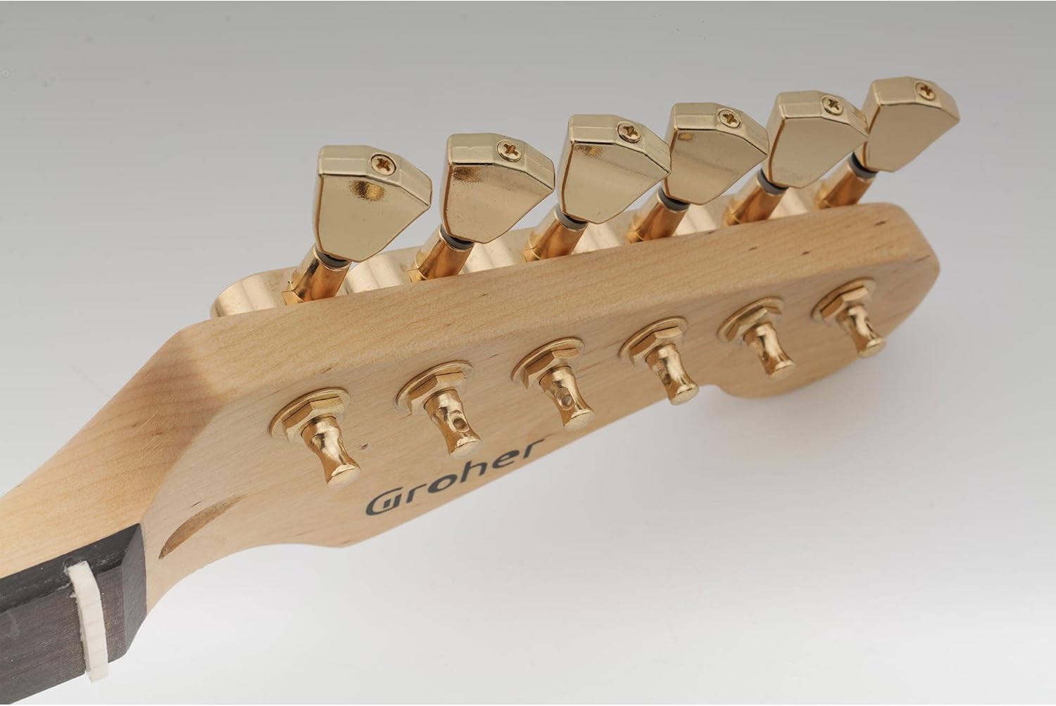 Musiclily Pro R15J 6 in Line Guitar Sealed Tuners Tuning Keys Pegs Machine Heads Set for Fender Strat Tele Style Guitar, Keystone Button Gold