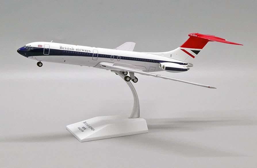 ❶　1/200　イギリス空軍　Vickers VC10 C1 XR807 ➀ 1/200 イギリス空軍 Vickers VC10 C1 XR807 - メルカリ