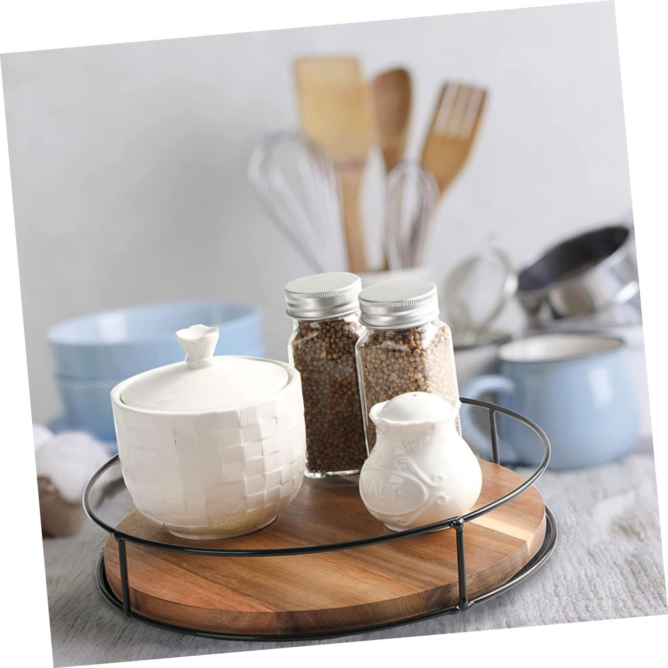 Amosfun Bandeja Organizadora Giratoria Redonda de Madera E Hierro Marrón | Cocina y Baño, Diseño Práctico Multifuncional, Fácil de Sacar Objetos, Soporte para Tarro de Especias