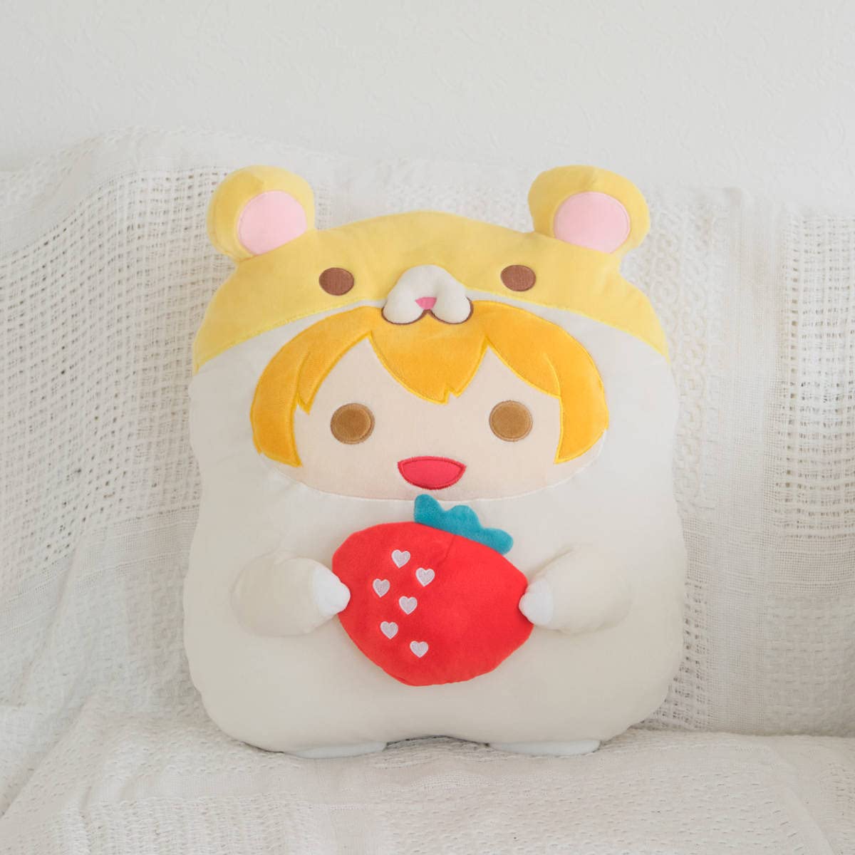 Amazon.co.jp: すとぷり るぅと あにまるぬいぐるみくっしょん 