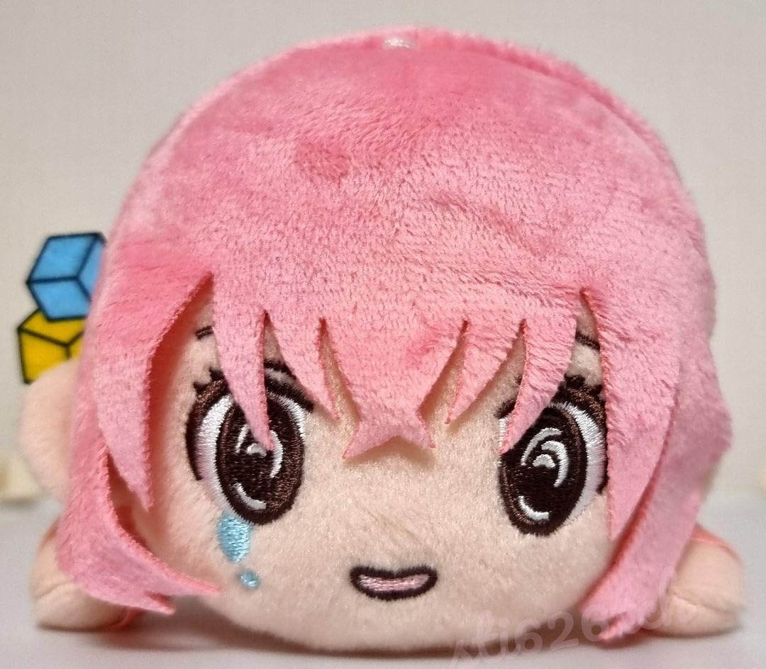 Amazon.co.jp: 後藤ひとり 泣き顔 寝そべり ぬいぐるみ マスコット 