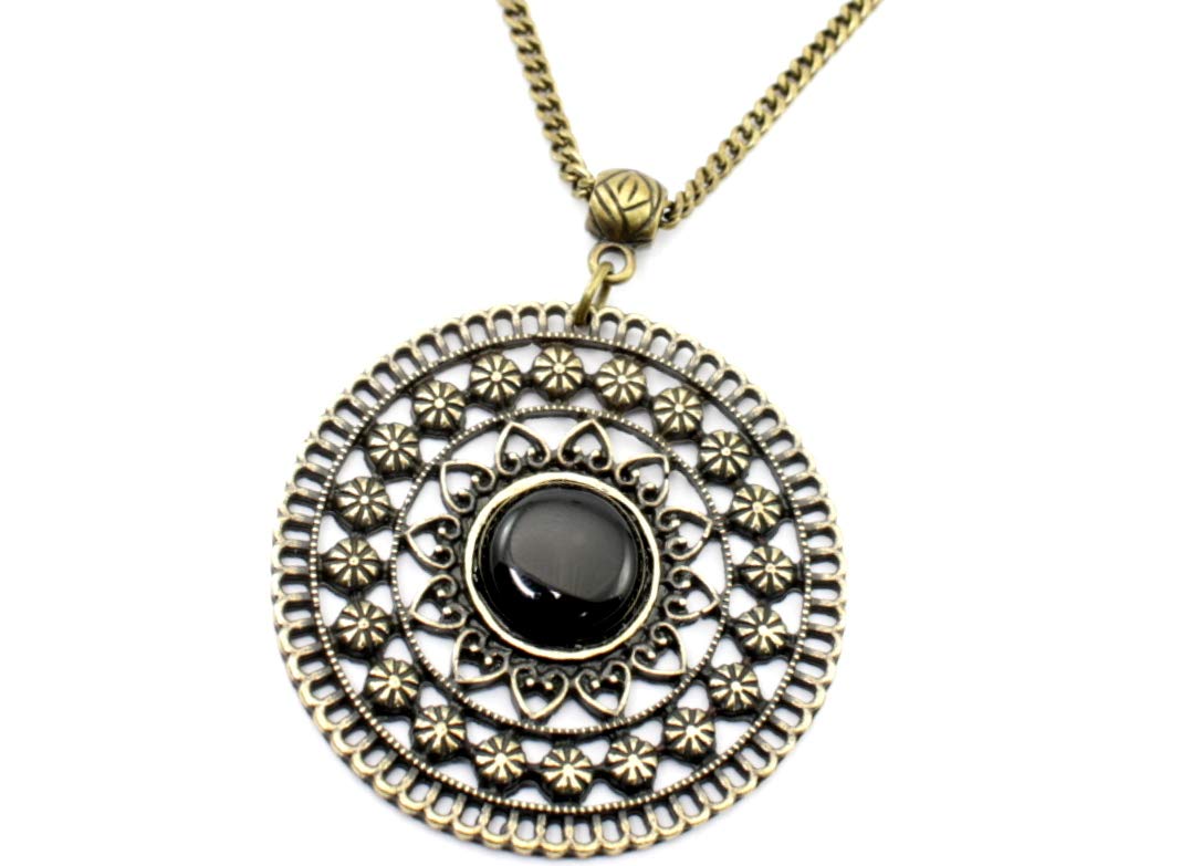 Colar mandala com pedra natural negra longo bijuterias femininas em promoção! Veja a oferta e mais achadinhos de Bijuterias 4 Hoje é o melhor dia para comprar Colar mandala com pedra natural negra longo bijuterias femininas com aquele preço maroto! Promoção! Aproveite a oferta! 4