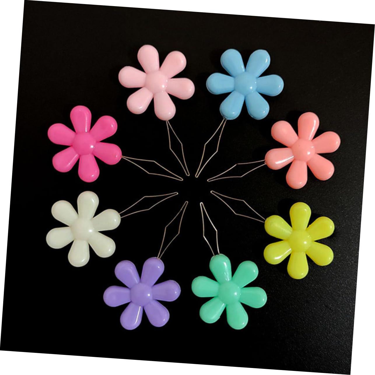 NUOBESTY 4 Set di Cucito per Cucire A Mano Infila Ago A Forma di Fiore Strumenti per Ricamo 50 Pezzi * 4