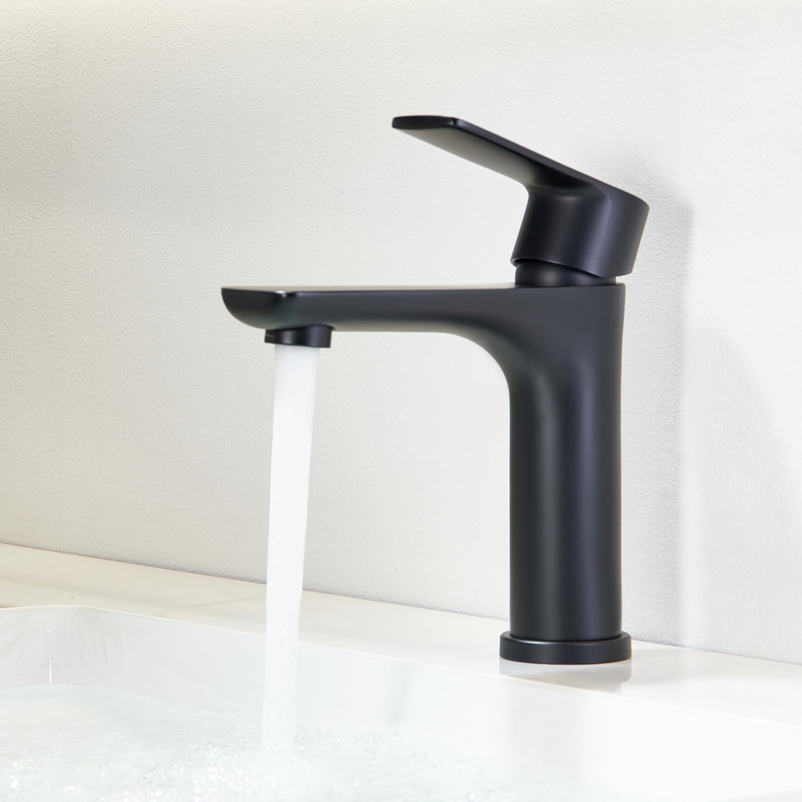 CREA Grifo de baño, grifo de lavabo con desagüe, grifo mezclador de ahorro de agua, grifo de alta presión para baño, monomando, color negro mate