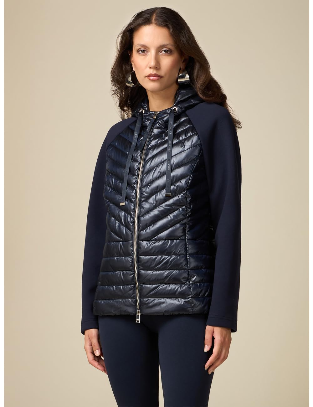 Oltre: Piumino Lightweight Combinato. Stagione Autunno Inverno 2024
