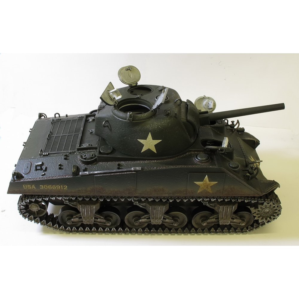 戦車モデル M4A3 SHERMAN 1:16 戦車モデル M4A3 SHERMAN 1:16