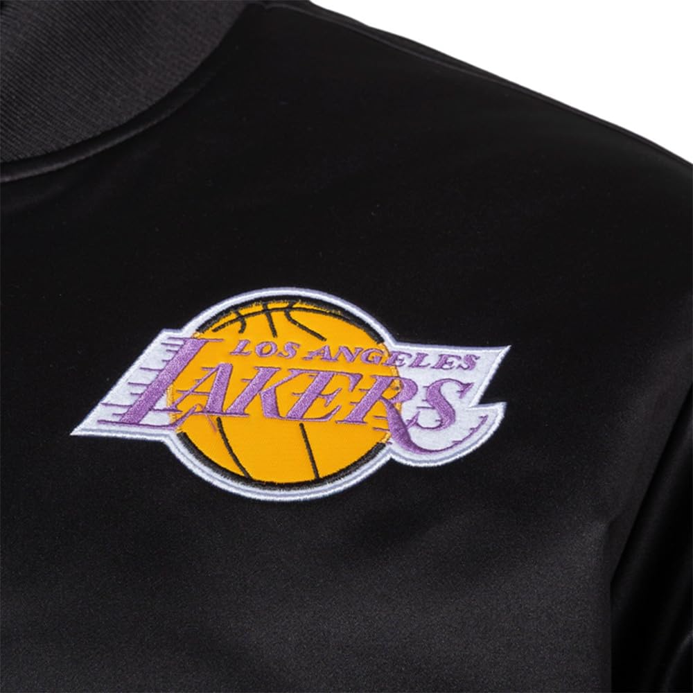 Mitchell & Ness NBA Blackout Giacca in raso pesante | Toppe e ricami di alta qualità su petto e maniche | Polsini a coste su collo, maniche e orlo | Tasche a filetto