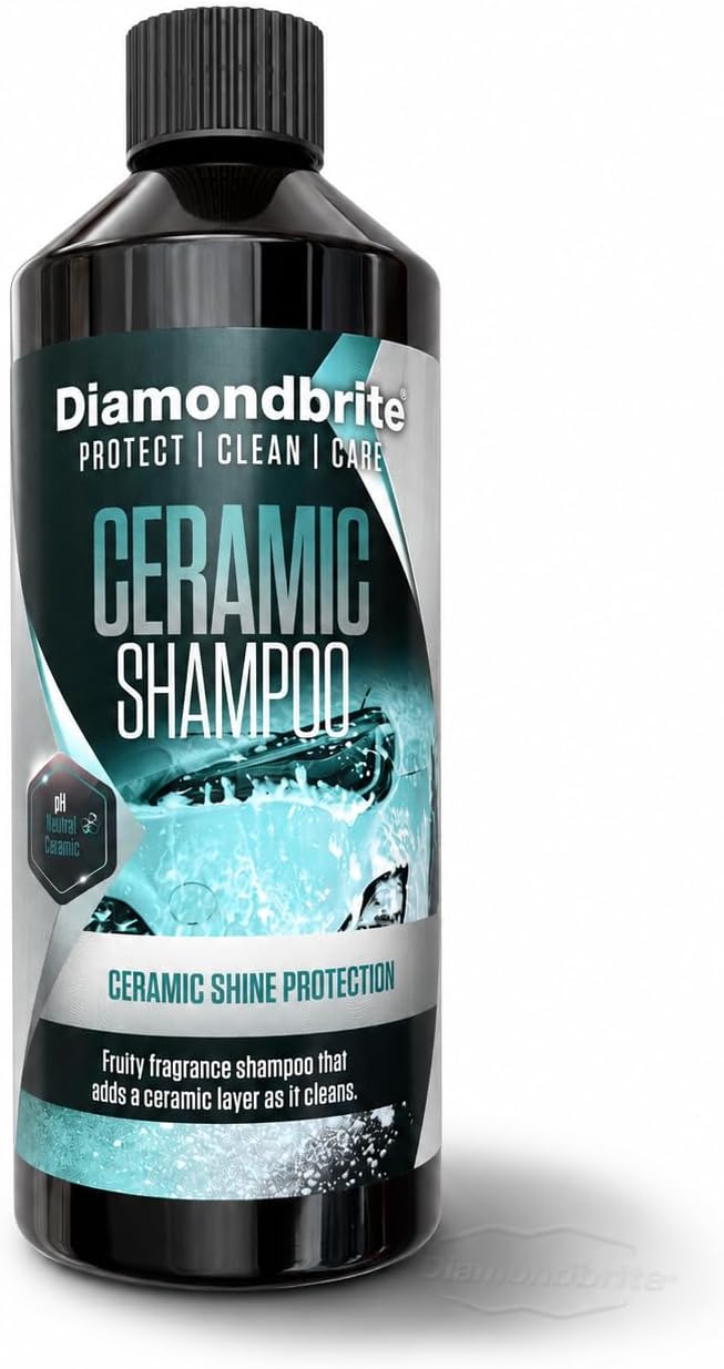 Ceramic Car Shampoo, cleans, shines and protects car bodywork by adding a hybrid ceramic coating and hydrophobic water beading layer to the paintwork leaving a brilliant glossy shine