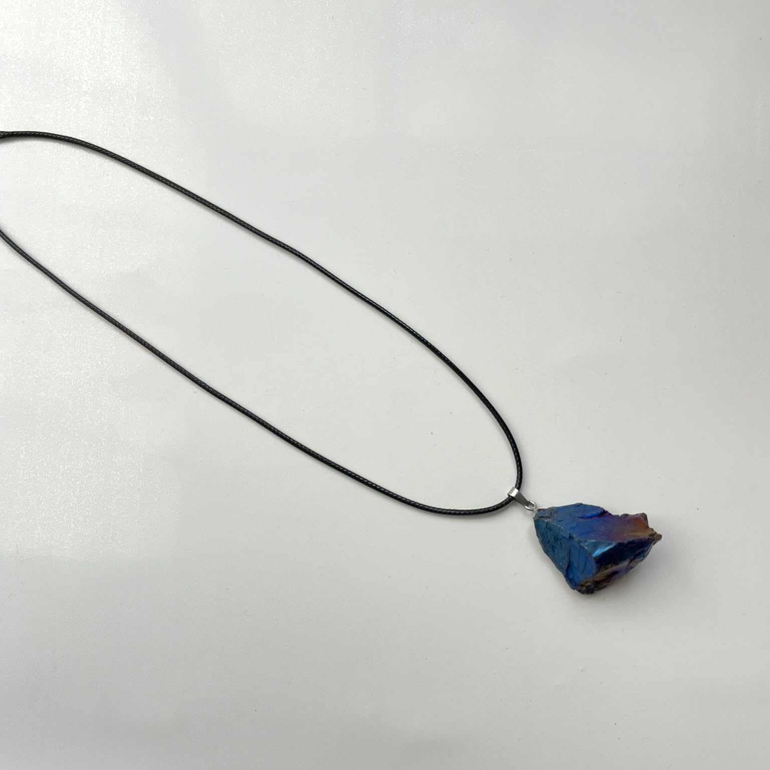 VIE Electroplated Quartz Pendant (Blue), Black, 3 Cm - Image 3