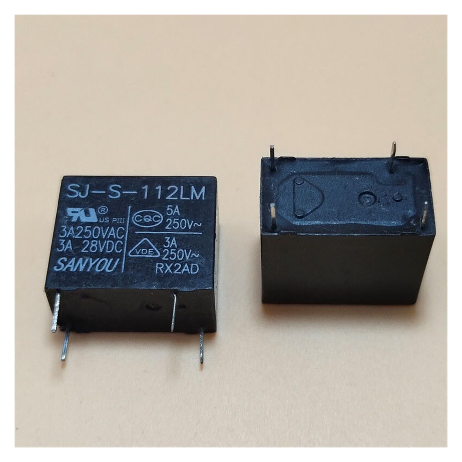 Relé electromecánico SJ-S-112LM 12V componente de conmutación para automatización 1