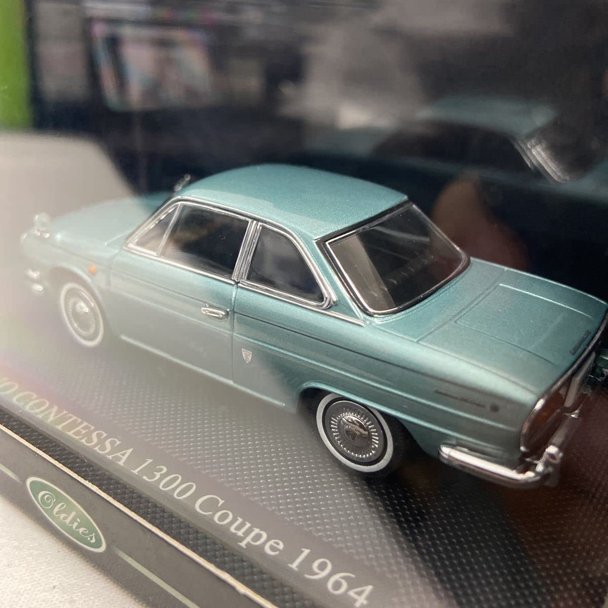 Amazon | EBBRO 1/43 HINO CONTESSA 1300 COUPE 1964年 エブロ 日野