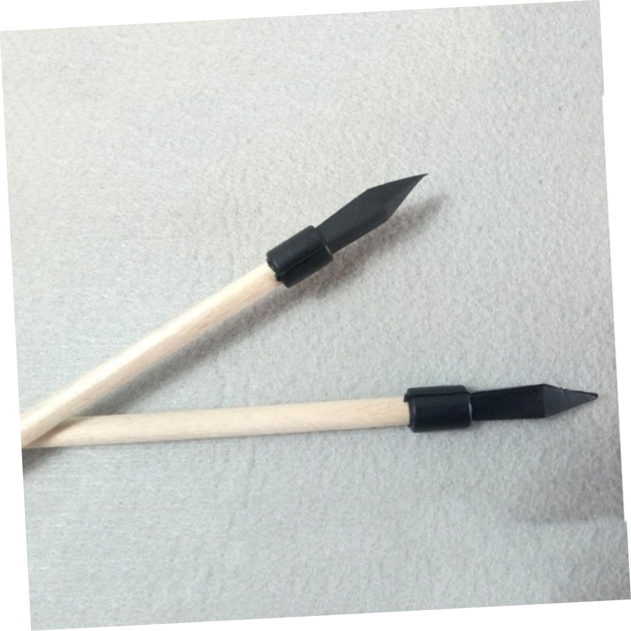 Hemobllo 6pièces Flèches Traditionnelles Bois avec Pointe Caoutchouc Souple pour Jeu De Lancer De Pot Jouet De Chasse Et Entraînement Au Tir Accessoire Arc Sûr pour Garçon Fille Et Adultes