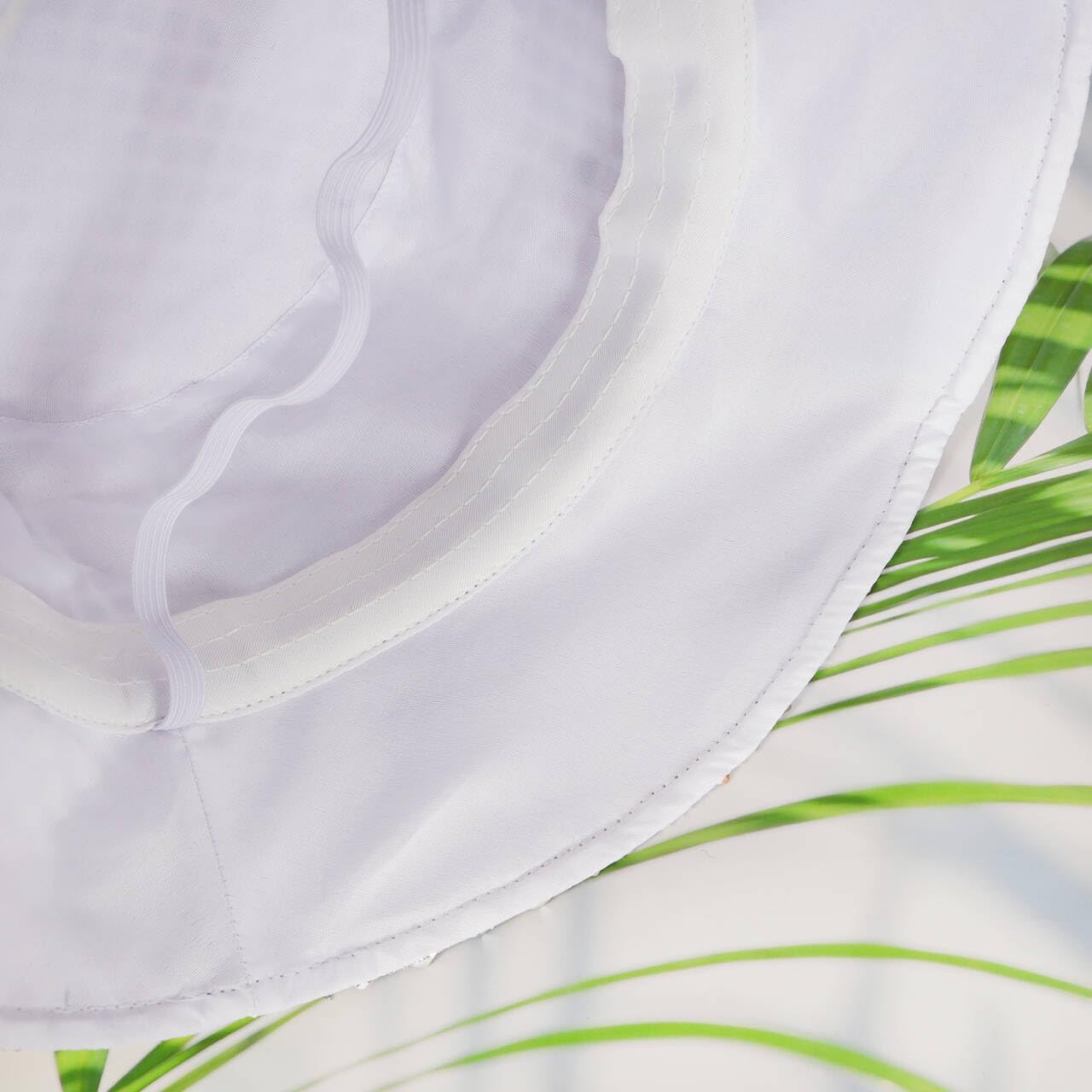 Unisex Metallic Bucket Hat Waterproof Holographic Bucket Hat Fishing Hat Trendy Hip Pop Sun Cap - Image 4