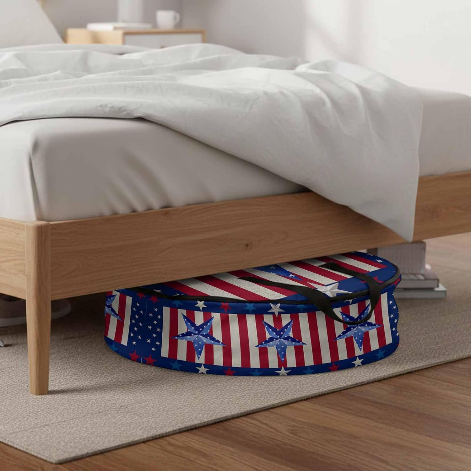 USA Flag Round Storage Bag 36 Inch, 4th of July Stars Blue Red Stripe Retro Farmhouse Clothes Storage Container with Handles Heavy Duty Organizer for Comforter, Bedding & Holiday Wreaths