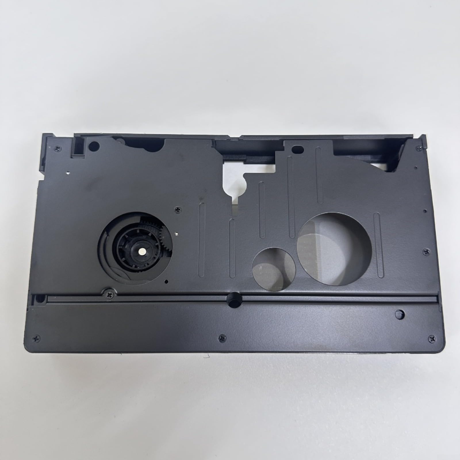 Para VHS-C a adaptador VHS, funciona con pilas, convertidor de casete para VHS-C a para grabadora de vídeo VHS, adaptador de conversión compacto para reproducir fácilmente viejas grabaciones de