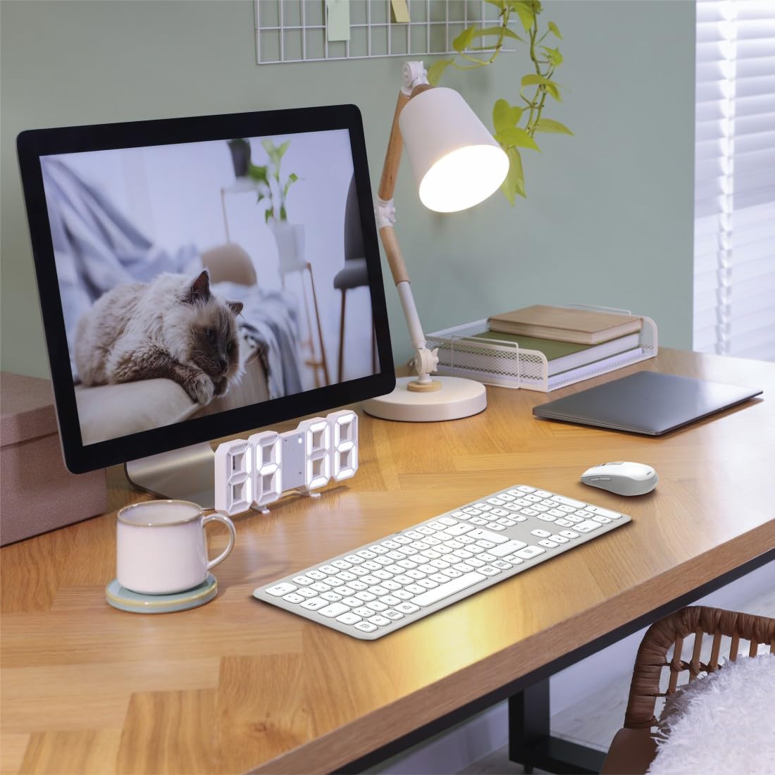 Hama Zestaw myszki do klawiatury, bezprzewodowa, 2,4 GHz przez odbiornik USB + 2 x Bluetooth do komputera, laptopa, tabletu, zasięg 10 m, niemiecki układ QWERTZ, brak odgłosów kliknięcia, zasilanie