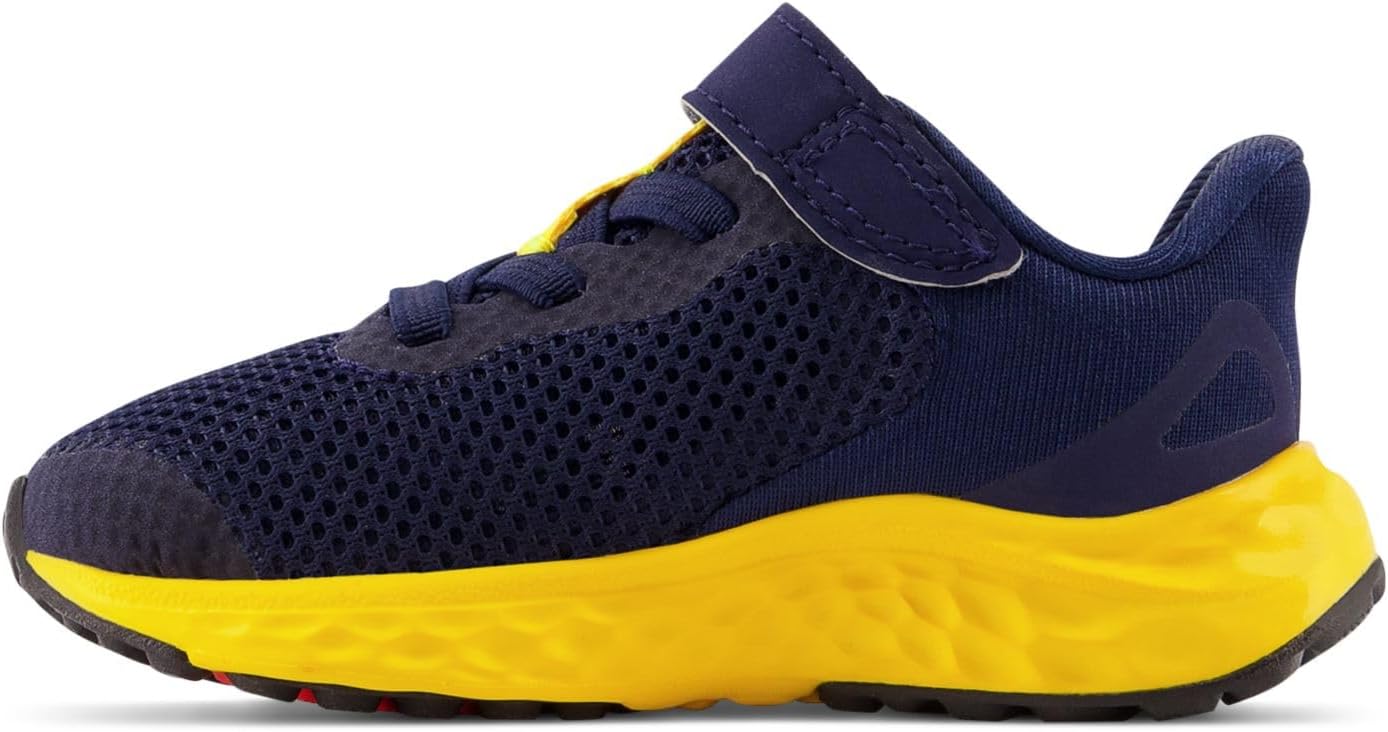 New BalanceKids’ Fresh Foam Arishi V4 Hook & Loop Running Shoes