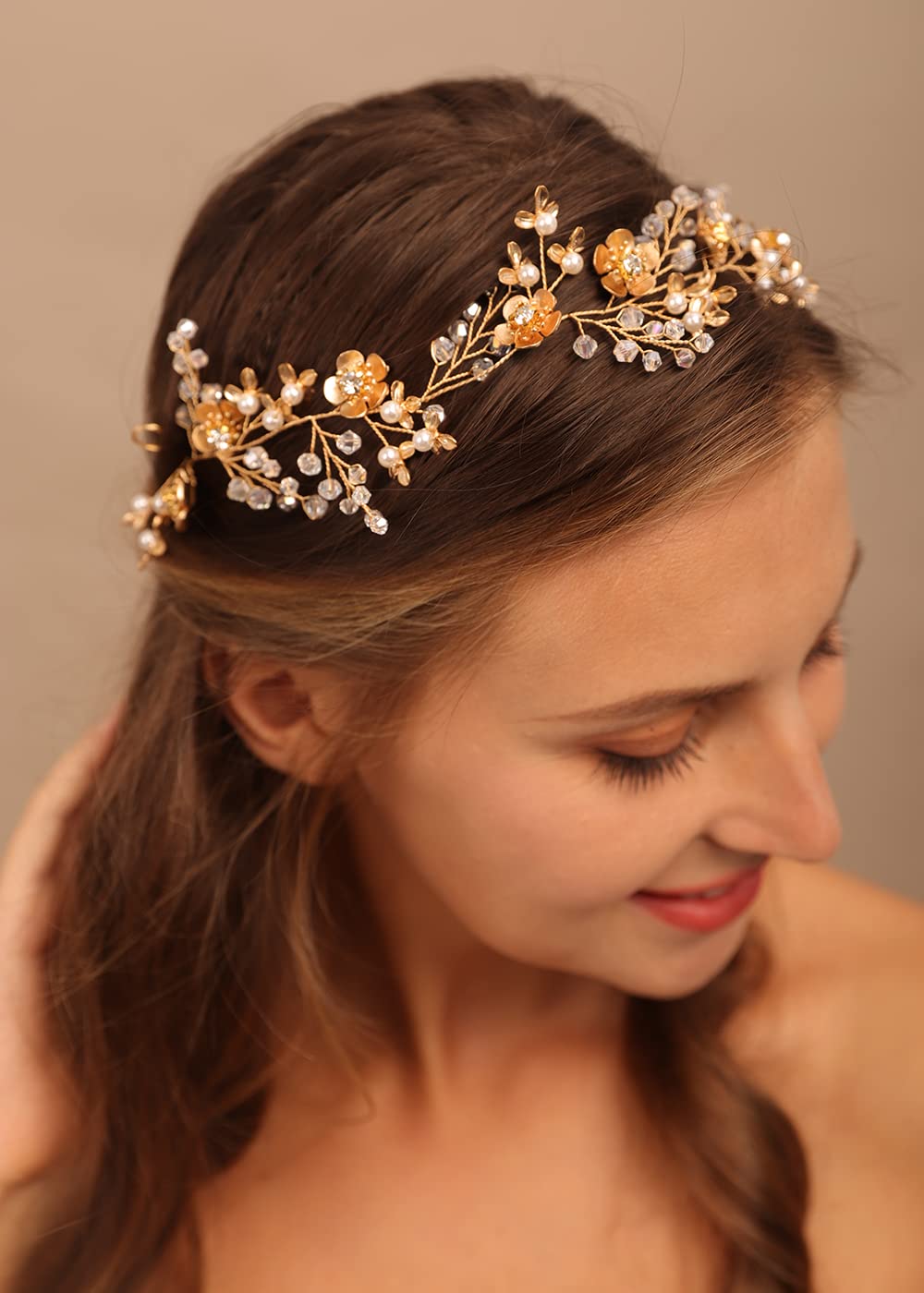 Chargances Bridal Flower Pearl Hair Vine Wedding Gold Crystal Beaded Headband Boho Leaf Handmade Hair Accessories for Women and Girls Brides - Image 3