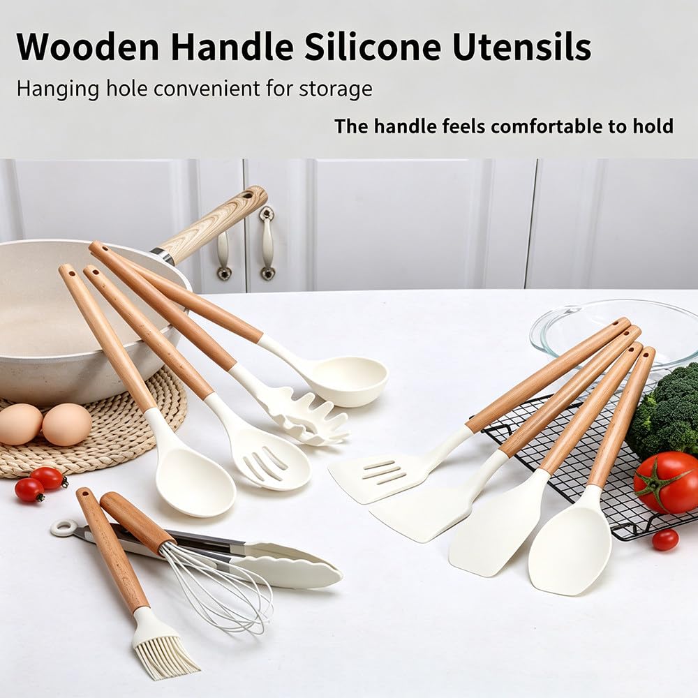 Set di 33 Utensili da Cucina in Silicone Alimentare con Manici in Legno; Kit Completo di Accessori per Cucinare Comprensivo di Misurini, Delicati su Pentole E Padelle Antiaderenti Black