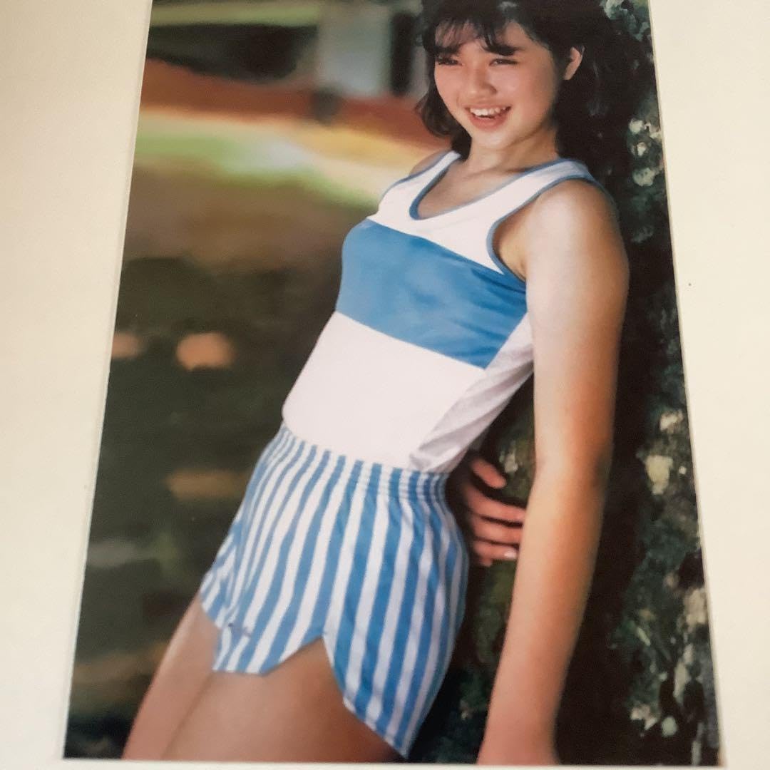 【確認用】菊池桃子アルバム　フォトスタンドは無し　⭐️同人写真2枚とセット料金⭐️ 確認用】菊池桃子アルバム フォトスタンドは無し ⭐️同人写真2