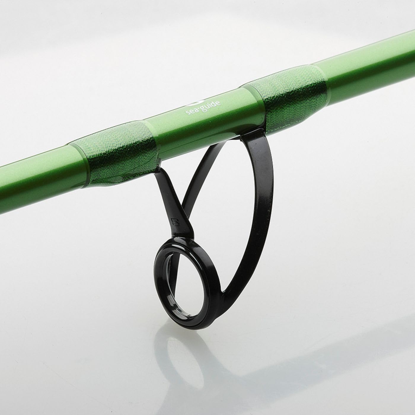 Madcat Green Deluxe 320cm 150-300g - Wallerrute zum Ansitzangeln, Rute zum Wallerfischen, Welsrute zum Abspannen, Angelrute für Waller, Stellfischrute