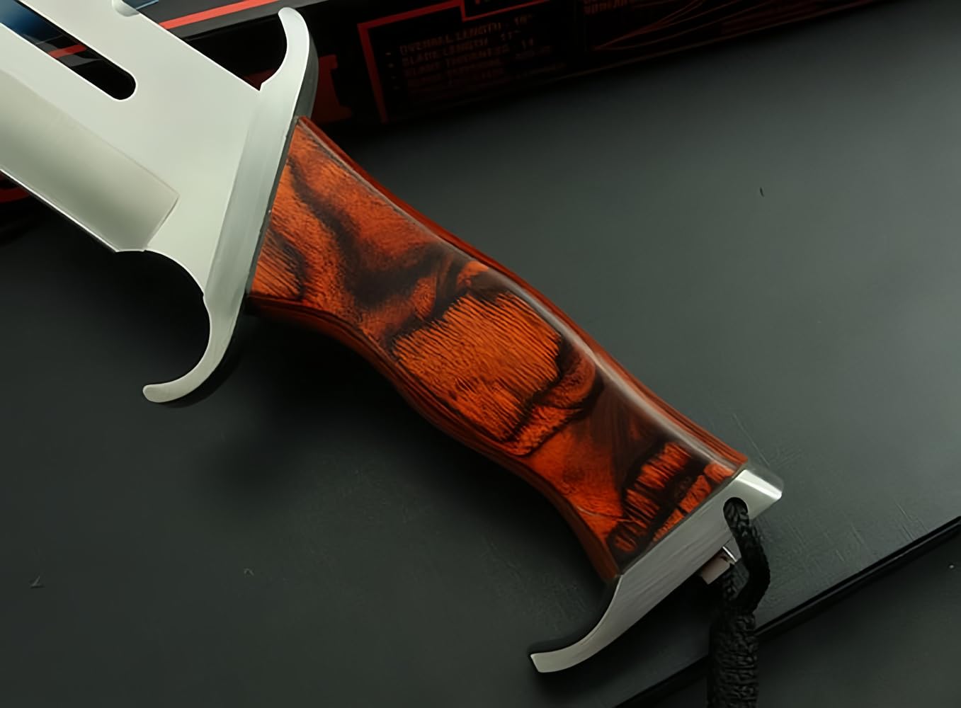 Generico FARDEER KS21 Coltello Esterno Fisso, Coltello da Caccia Lama Fissa, Tang Pieno, Coltello di Sopravvivenza Tagliente con Fondina, Coltello Bushcraft con Manico G10, Coltello da Cintura