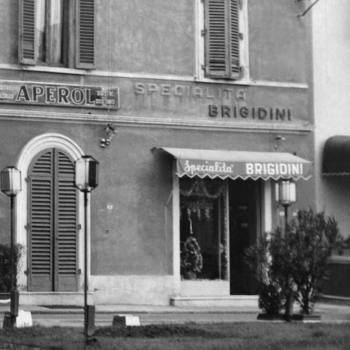 Famiglia Desideri - Brigidini di Lamporecchio all'anice, biscotti croccanti artigianali italiani, sfogliette tipiche toscane dolci tradizionali, 200g