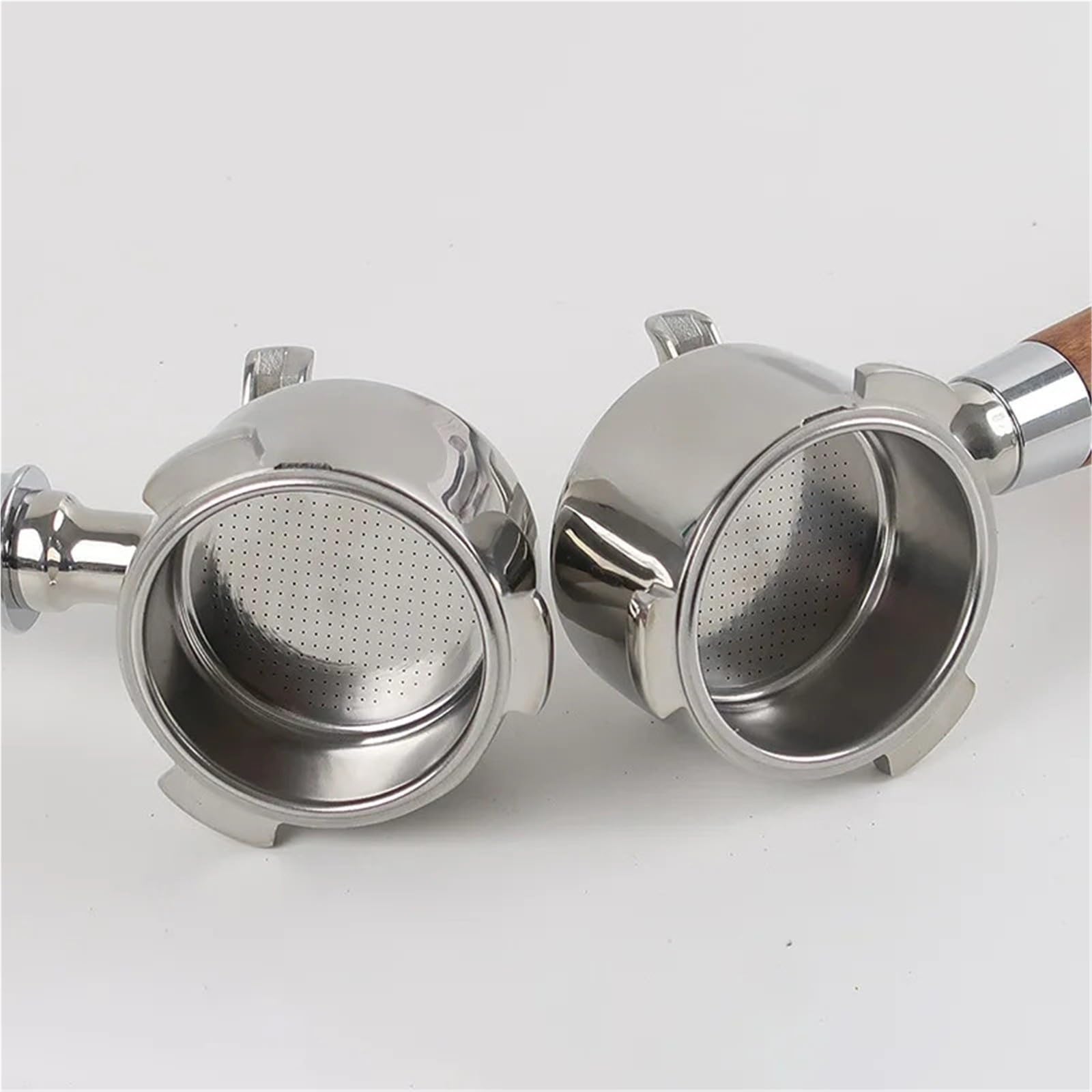 Filtro De Mango De 3 Orejas De 51MM, Compatible Con Delonghi,Dedica EC680/685, Herramienta De Barista Portafiltro Divisor De Doble Boca De Café De Acero Inoxidable(51mm-3ears -A1)