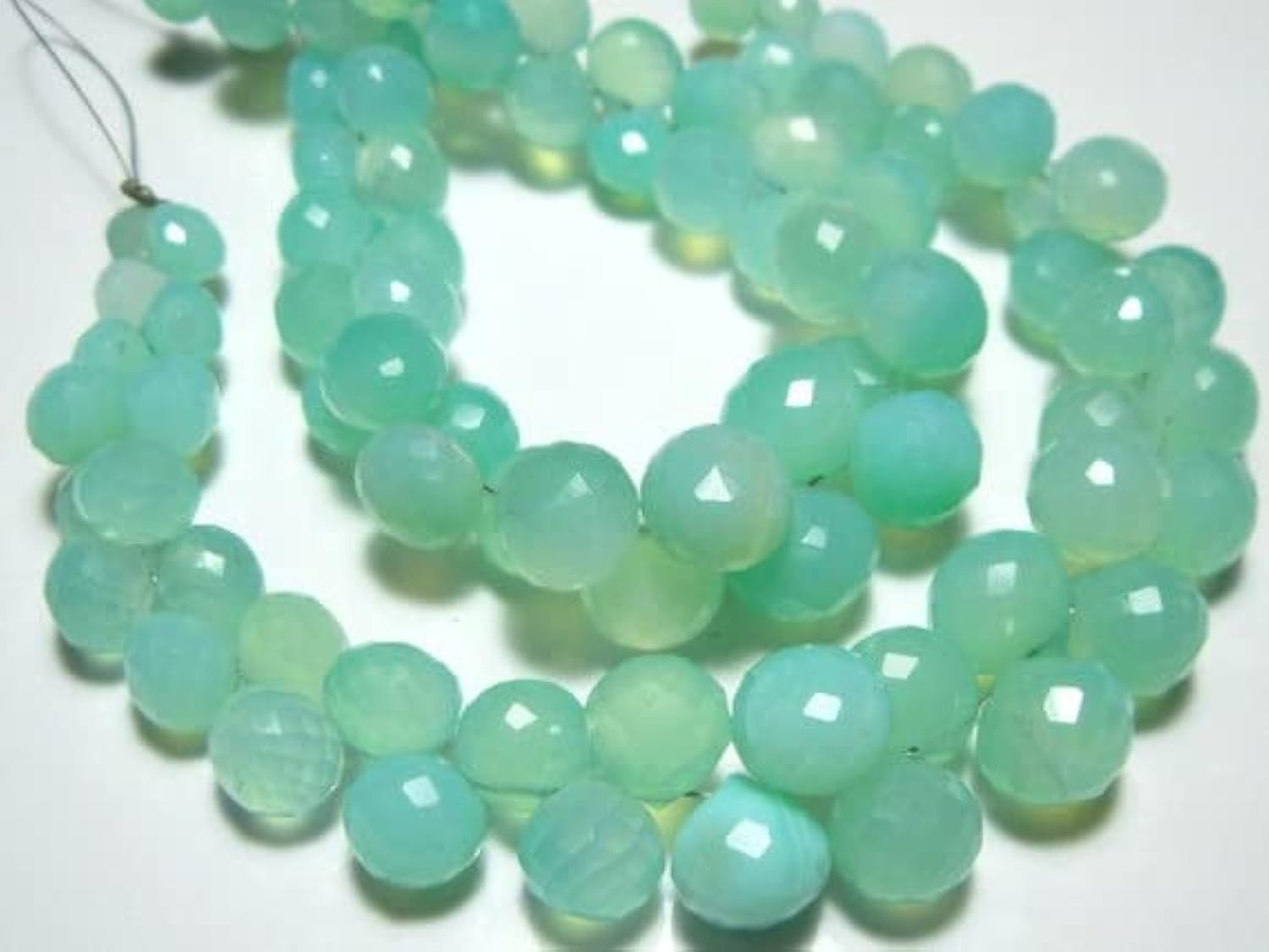 Chrysoprase calcédoine facettée AAA pour bijoux de luxe durables