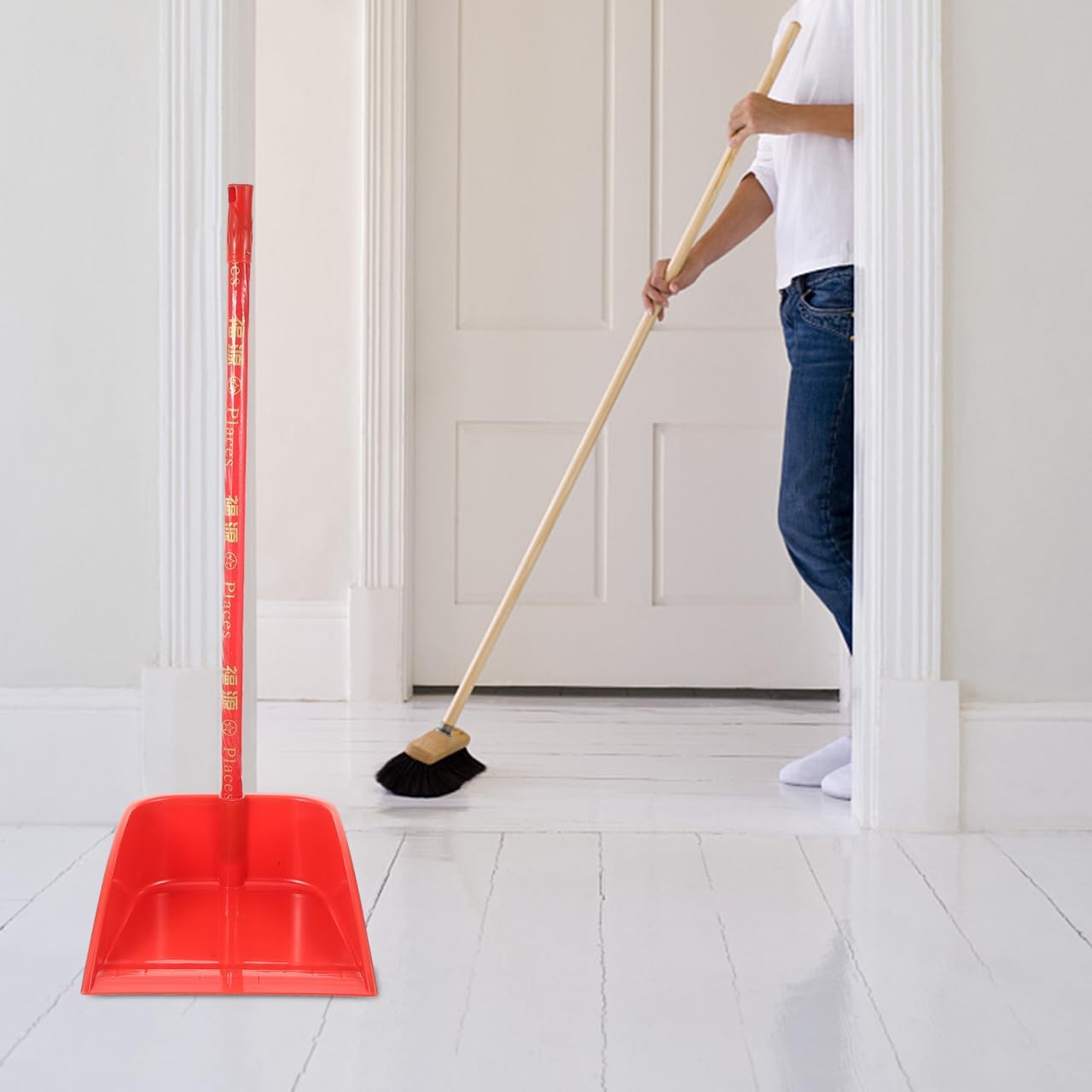 Baluue Dust Pan Long Handled, Upright Lobby Dust Pan Stand Up Dustpans Heavy Duty Standing Dustpan Cleaning Shovel with Wooden Handle for Lobby Garage Dog Poop Scooper 63cm