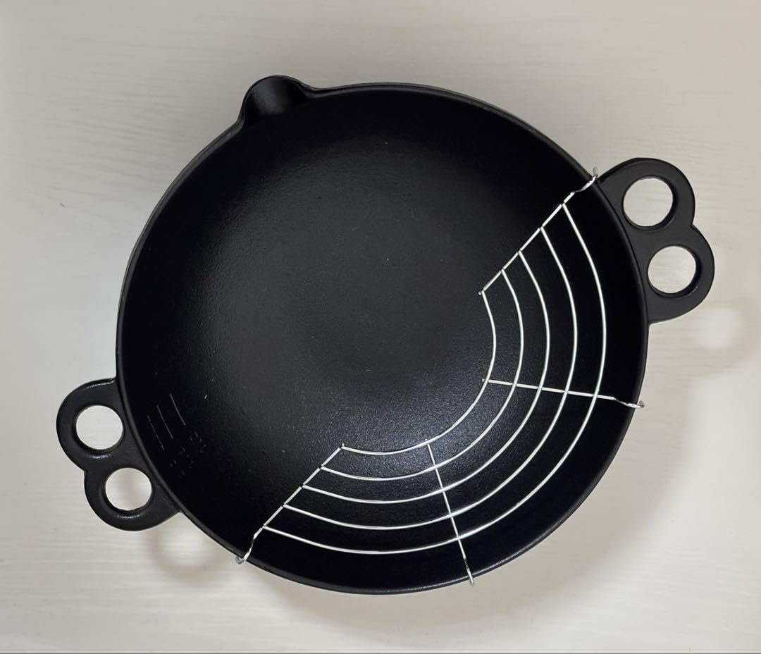 南部盛栄堂　南部鉄器　天ぷら鍋 Amazon.co.jp: 南部鉄器 天ぷら鍋24cm 両手鍋 箸 箱付き 菊松