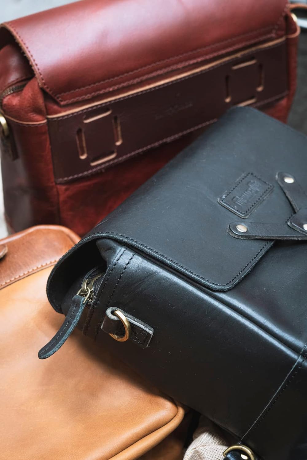 Full Grain Leather Messenger Bag Handmade Vintage Unisex Cross Body Motorcycle Mount Saddlebag With Adjustable Shoulder Strap