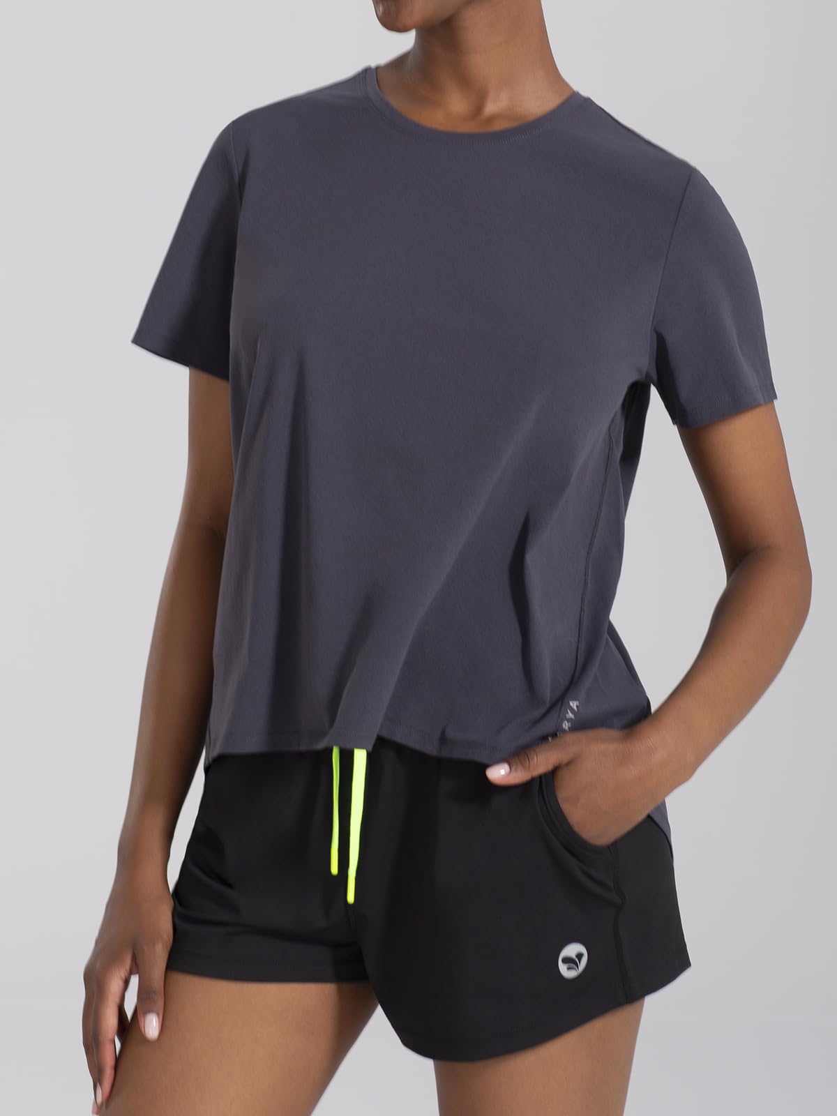 AARYA Pantaloncini da allenamento da donna a vita alta, pantaloncini da corsa atletici con tasca con cerniera e coulisse