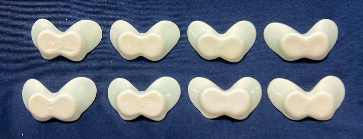 和食器 陶磁器 水色 蝶々型 箸置き8個