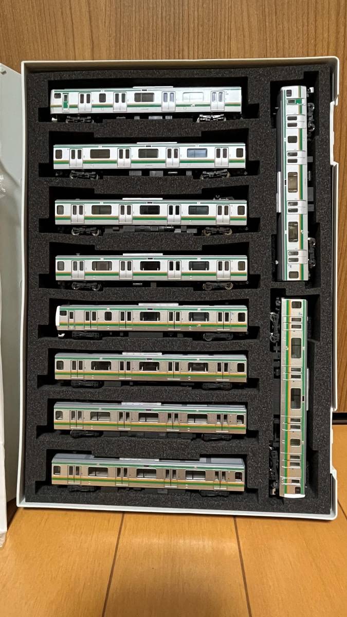 E231系1000番台10両＋E233系3000番台付属編成5両 E231系1000番台 小山車両センター 付属5両 | 鉄道模型